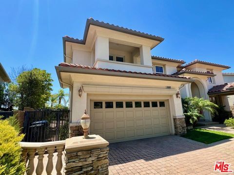 A home in Porter Ranch