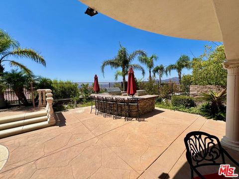 A home in Porter Ranch