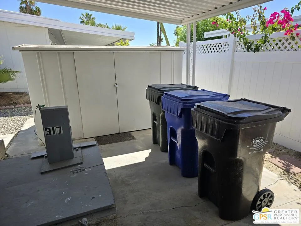 Palm Springs, California 92264, United States, 2 Bedrooms Bedrooms, ,2 BathroomsBathrooms,Residential,Active,127743