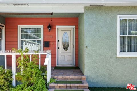 A home in Arleta