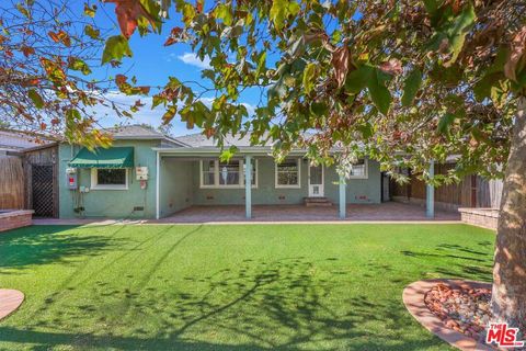 A home in Arleta