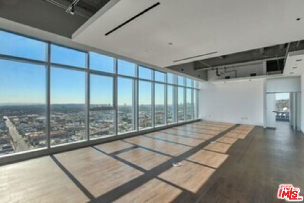 Properties 3 1480 VINE Street 1003