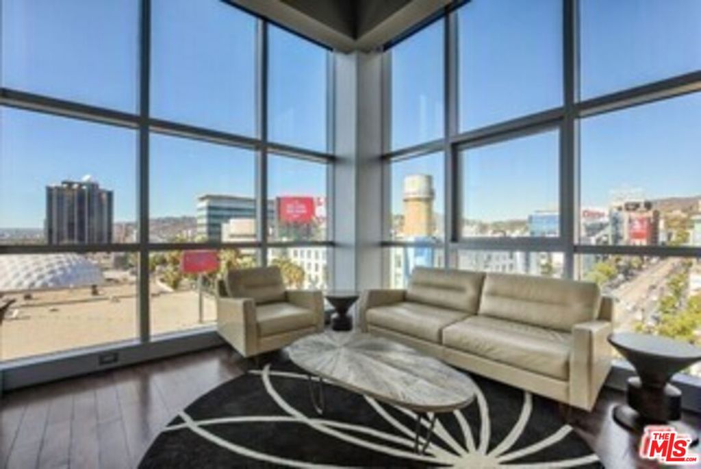 Properties 4 1480 VINE Street 1003
