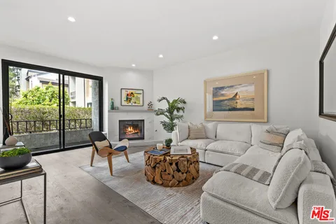 8110 Manitoba Street Unit 106, Playa Del Rey, CA 90293 - MLS#: 25527807