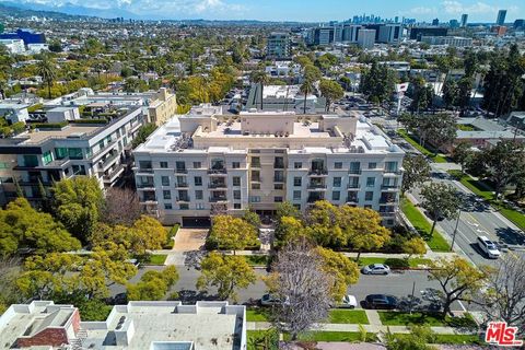 430 N Oakhurst Drive 202 Beverly Hills CA 90210