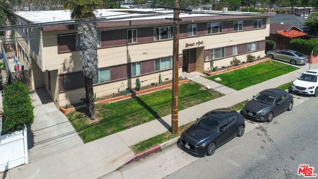 Properties 2 11915 Jefferson Boulevard