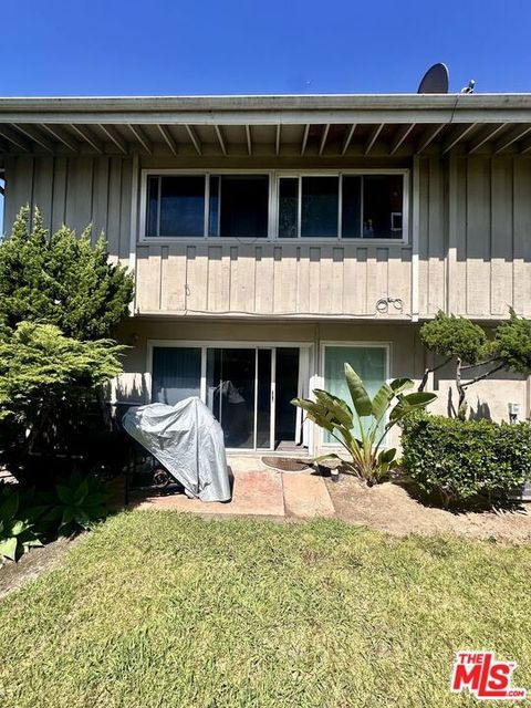 A home in Inglewood