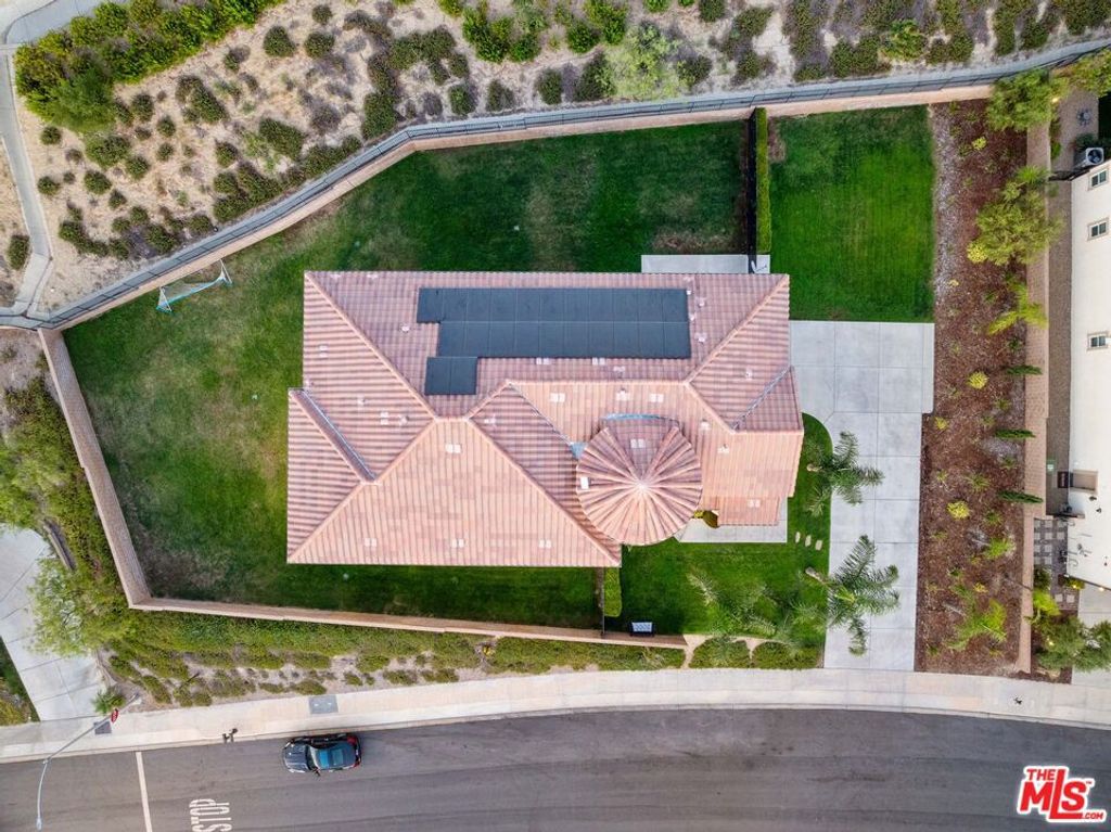 listing image 68