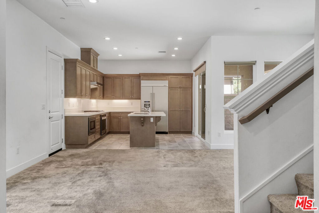 Properties 3 20705 W Chestnut Circle