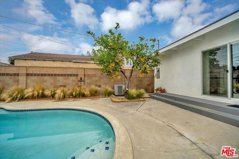 A home in North Hollywood