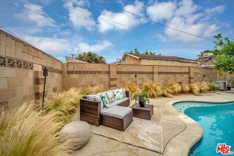 A home in North Hollywood