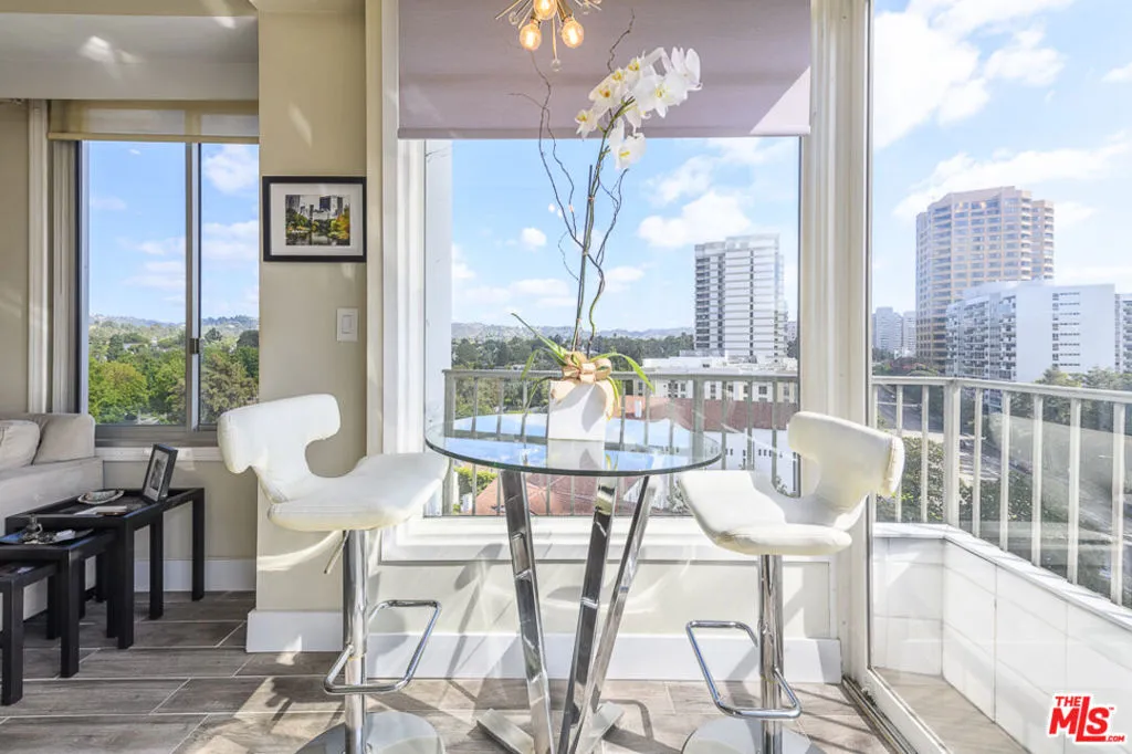 Los Angeles, California 90024, United States, 1 Bedroom Bedrooms, ,1 BathroomBathrooms,Residential,Active,43341