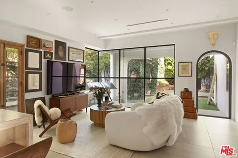 918 N La Jolla Avenue, West Hollywood, CA 90046 - MLS#: 25483045