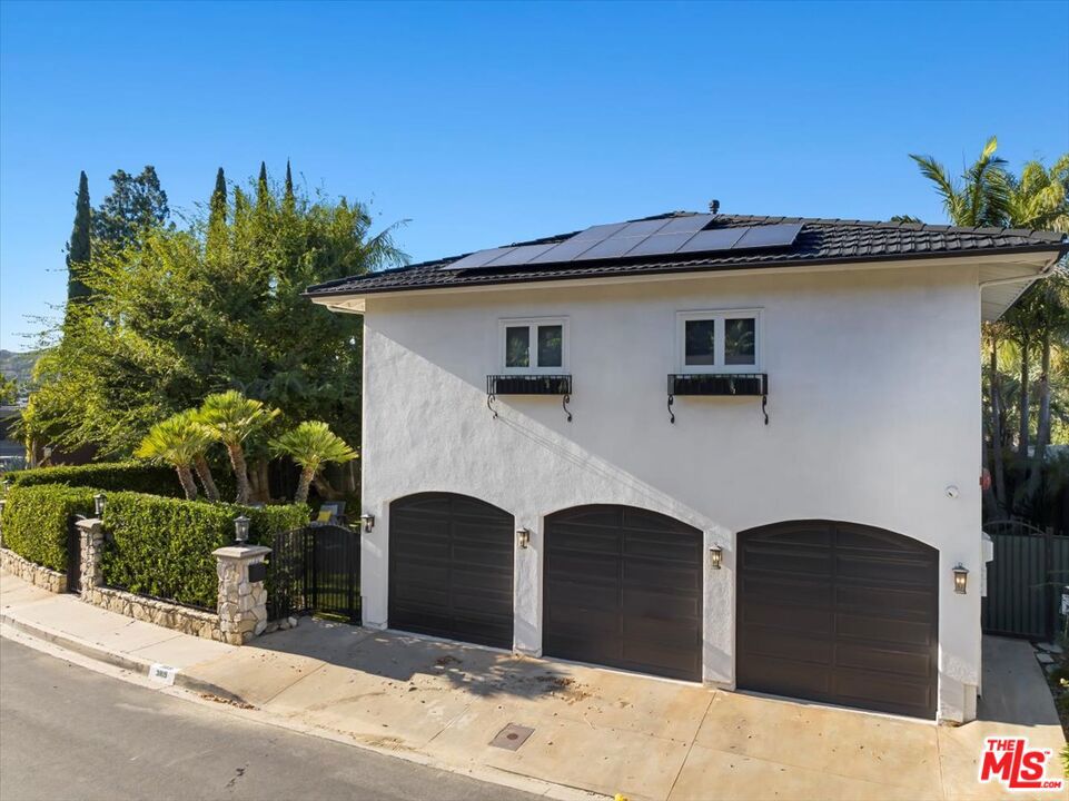 Properties 4 3819 Sherview Drive