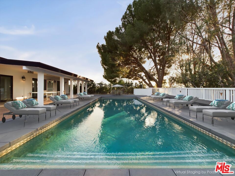Properties 2 12035 Susan Drive