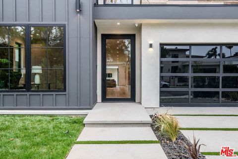 A home in Toluca Lake