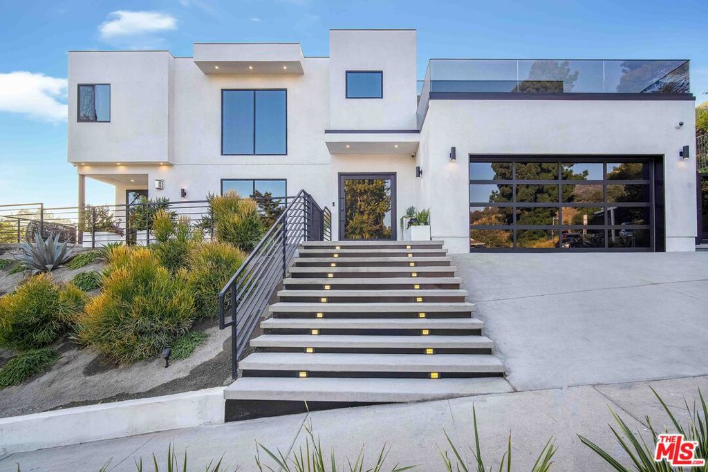 Properties 1 3255 Canyon Lake Drive