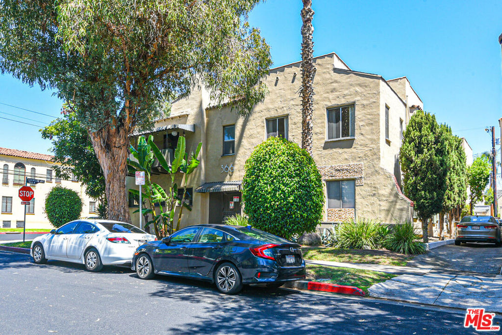 Properties 2 356 N Orange Grove Avenue