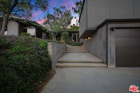 listing image 38