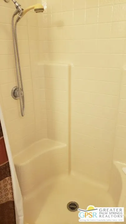 Desert Hot Springs, California 92240, United States, 3 Bedrooms Bedrooms, ,2 BathroomsBathrooms,Residential,Active,23570