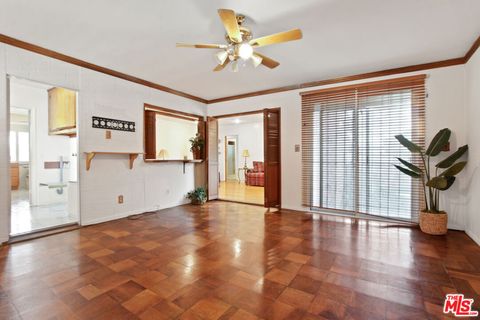 A home in Inglewood