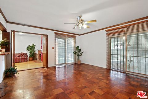 A home in Inglewood