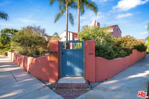 Single Family Residence in Los Angeles CA 100 Arden Boulevard.jpg