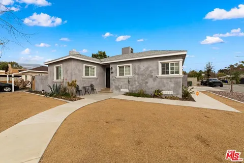 MLS: 25481671