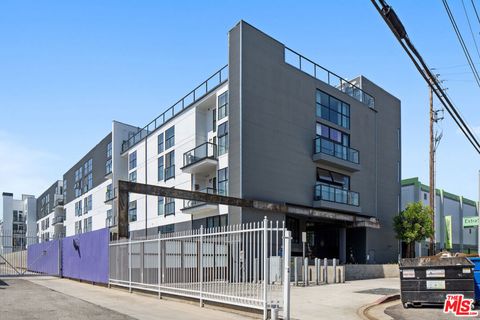 A home in Marina Del Rey