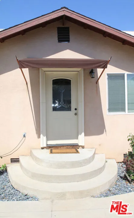 North Hollywood, California 91601, United States, 3 Bedrooms Bedrooms, ,2 BathroomsBathrooms,Residential,Active,121163