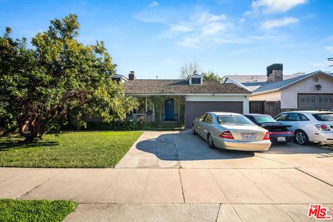 A home in Toluca Lake