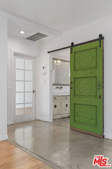 Culver City, California 90230, United States, 2 Bedrooms Bedrooms, ,1 BathroomBathrooms,Residential,Active,23217