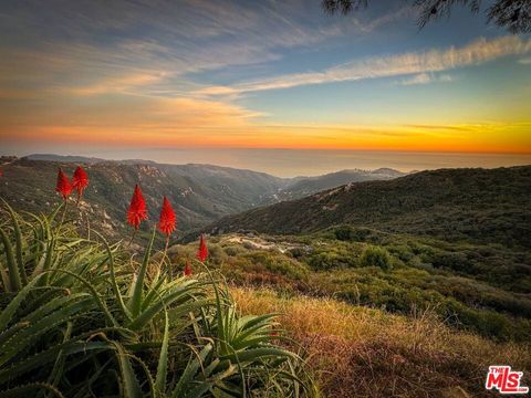 23633 Dresser Road Malibu CA 90265