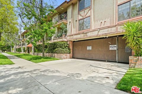 A home in North Hollywood