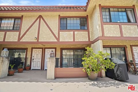 A home in North Hollywood