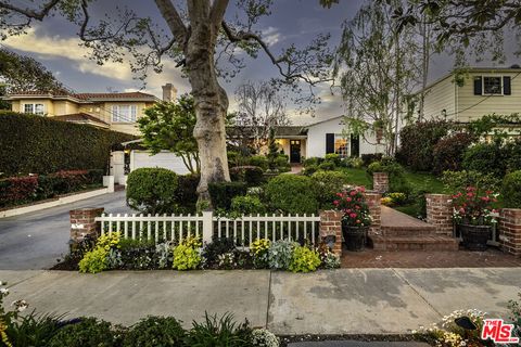 A home in Toluca Lake