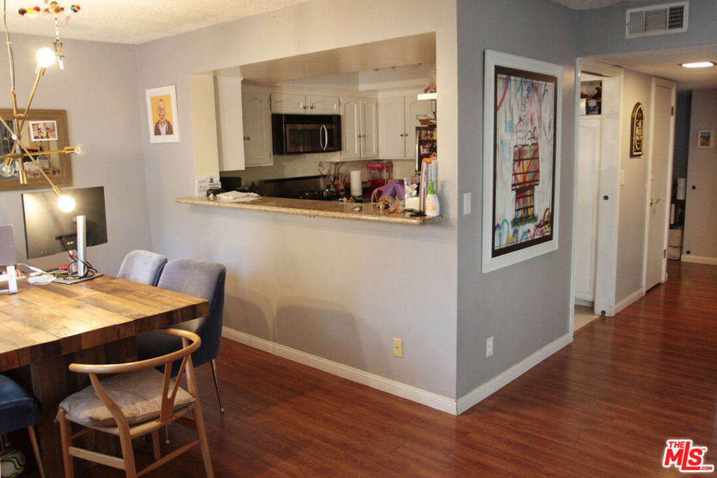 Properties 2 6724 Hillpark Drive 201