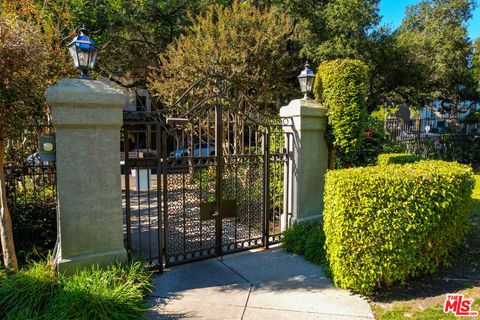 A home in West Hollywood