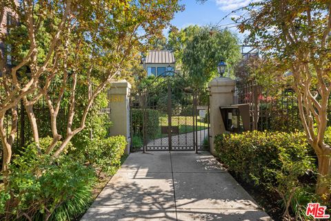 A home in West Hollywood