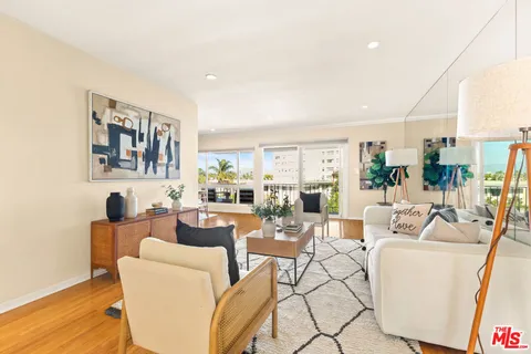3756 Lockland Drive Unit C, Los Angeles, CA 90008 - MLS#: 25509743