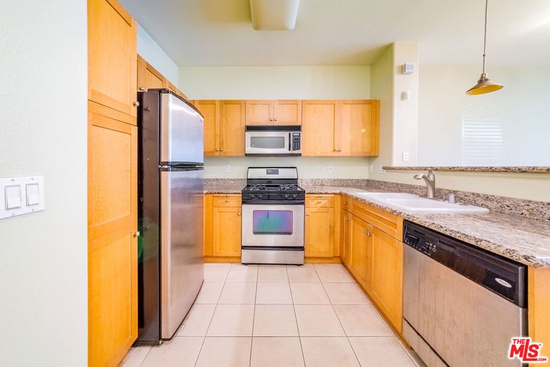 100 S Alameda Street 154