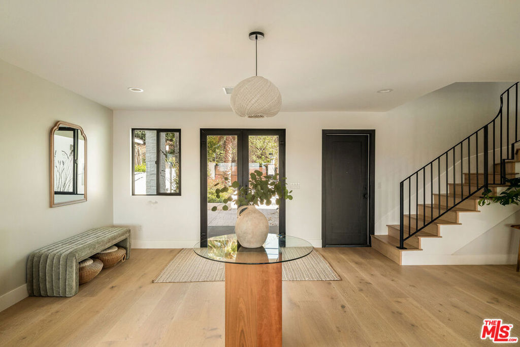 Properties 3 1615 Sargent Place