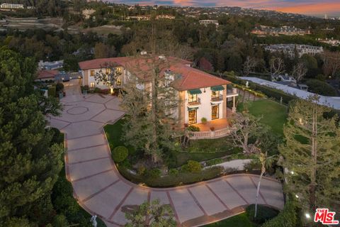 642 Siena Way Los Angeles CA 90077