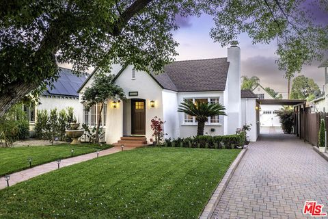 A home in Toluca Lake