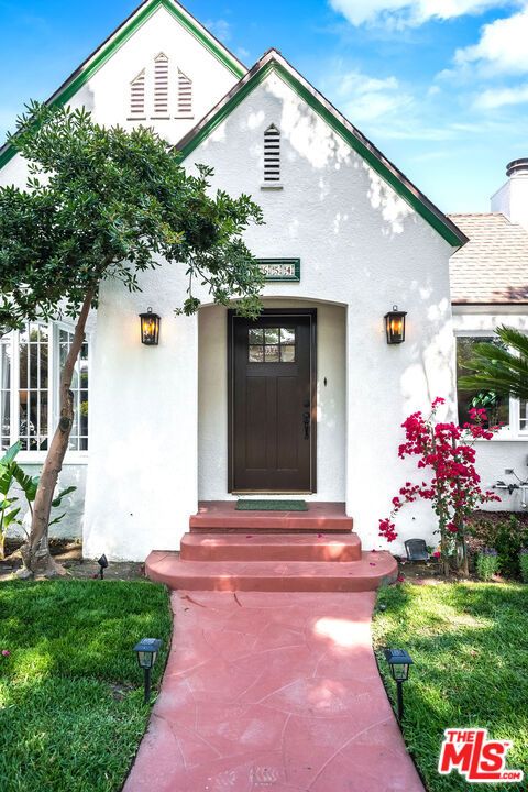 A home in Toluca Lake