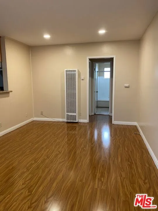 Los Angeles, California 90025, United States, 1 Bedroom Bedrooms, ,1 BathroomBathrooms,Residential,Active,108161