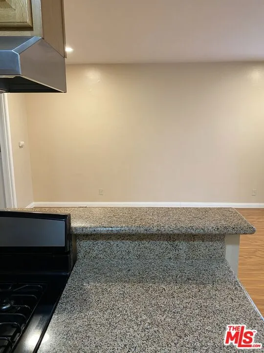 Los Angeles, California 90025, United States, 1 Bedroom Bedrooms, ,1 BathroomBathrooms,Residential,Active,108161