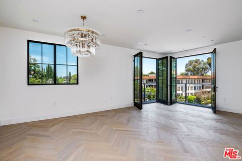 A home in Toluca Lake