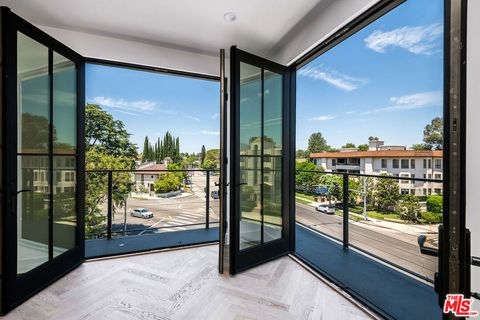 A home in Toluca Lake