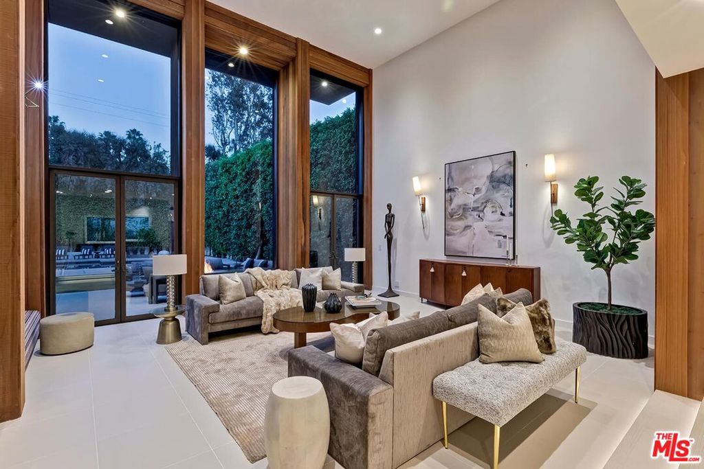 604 N Alpine Drive